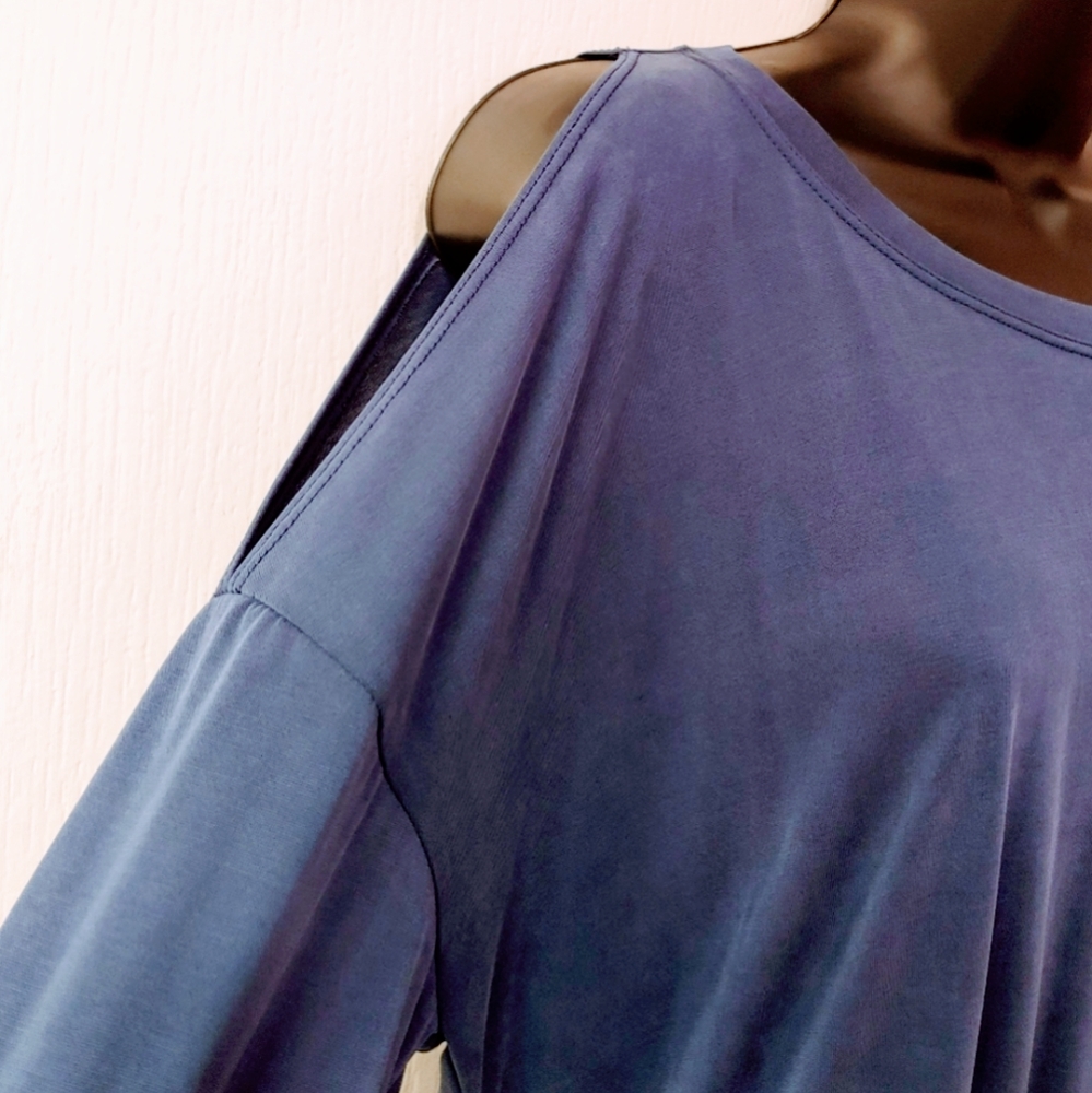 NWT STITCH FIX MIXED THREADS cold shoulder top - Picture 3 of 8